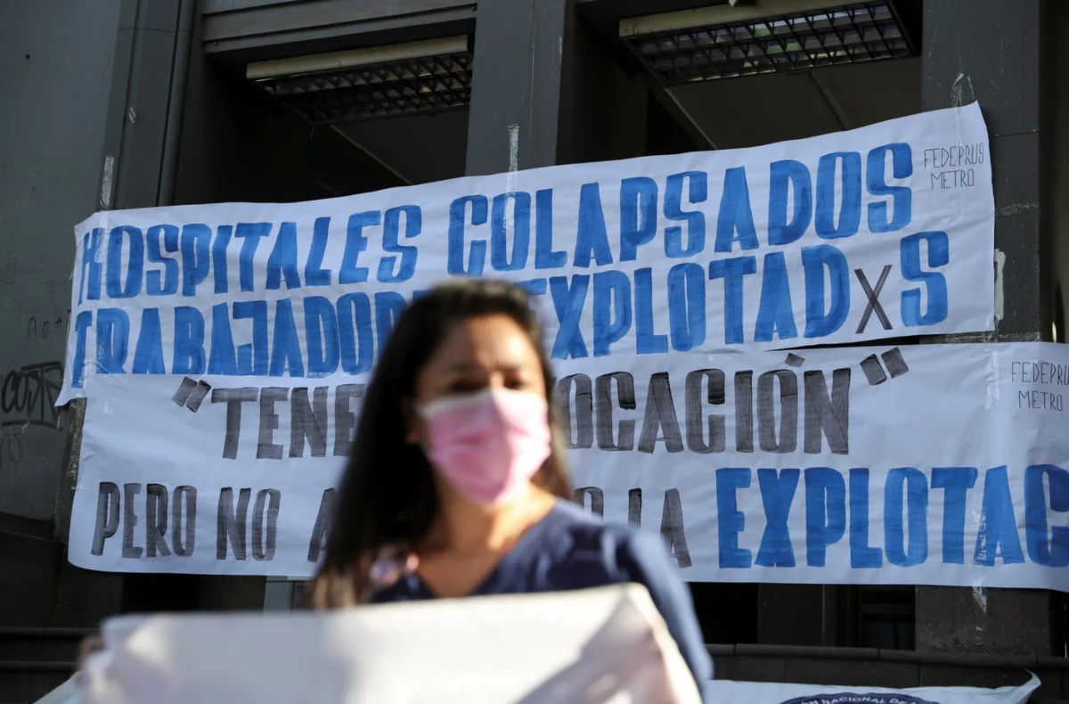 Protest gegen schlechte Arbeitsbedingungen in Krankenhäusern in der chilenischen Hauptstadt Santiago (Reuters)